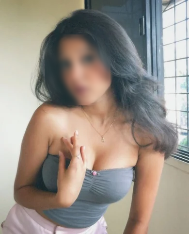 Garima Yadav - College Girls in Guwahati