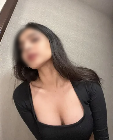 Nandini Patel - Housewife Escorts in Guwahati
